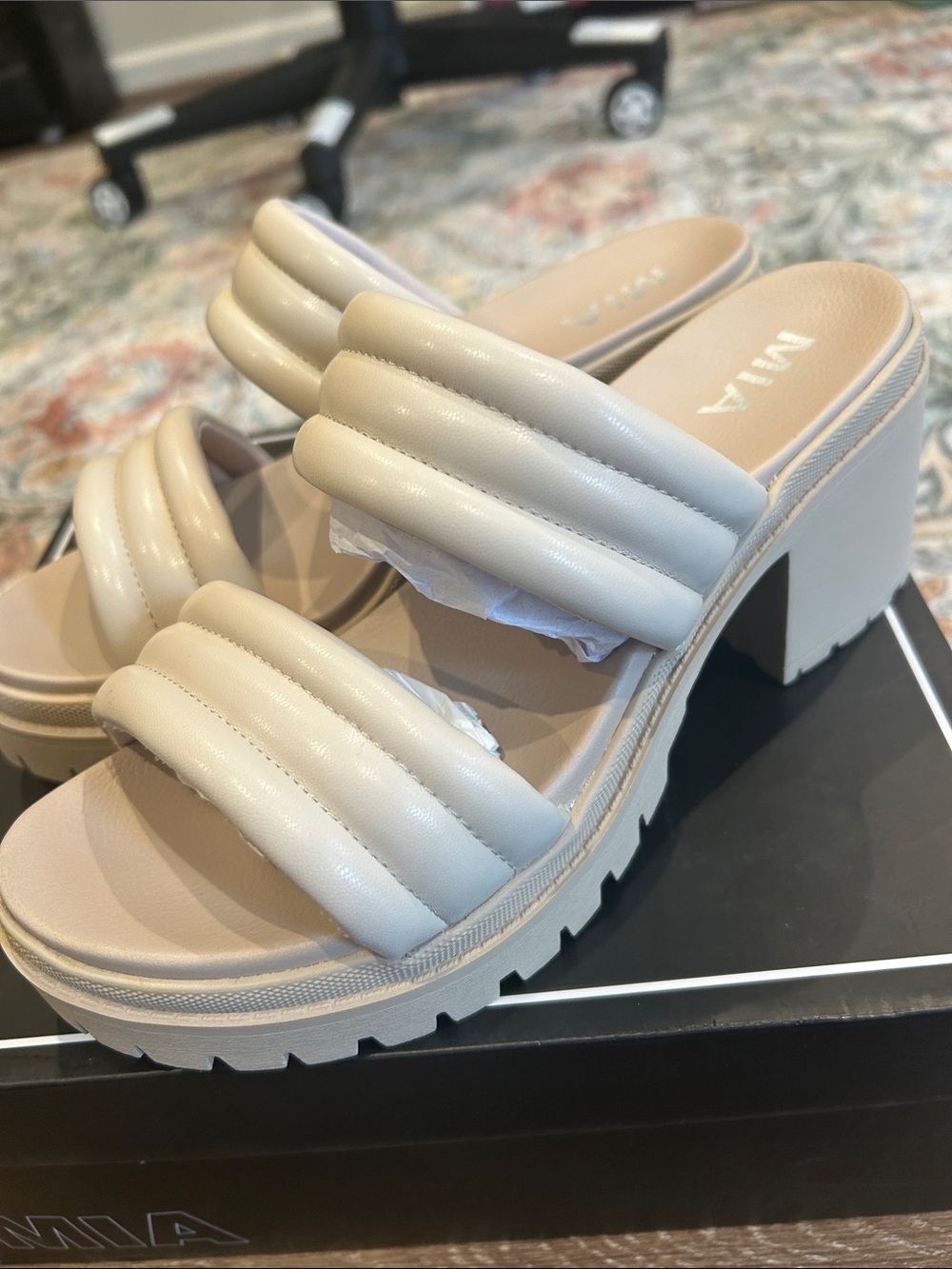 NWT MIA Women's Padded Double-Strap Slide Heel in Beige size 7.5 women’s